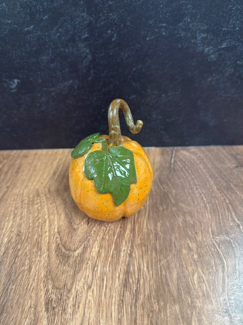SARAH FORNO POTTERY - PUMPKIN