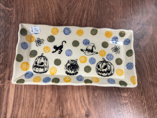 SARAH FORNO POTTERY - HALLOWEEN PLATE WITH DOTS